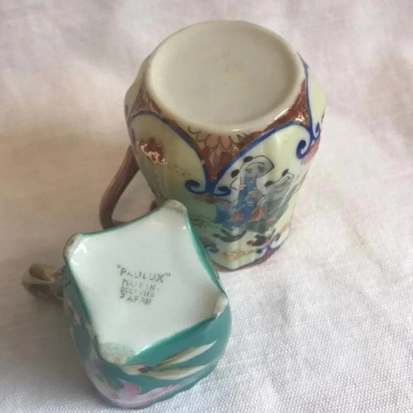 Vintage made in Japan Small Teacups 2 Pieces lot - Picture 5 of 5